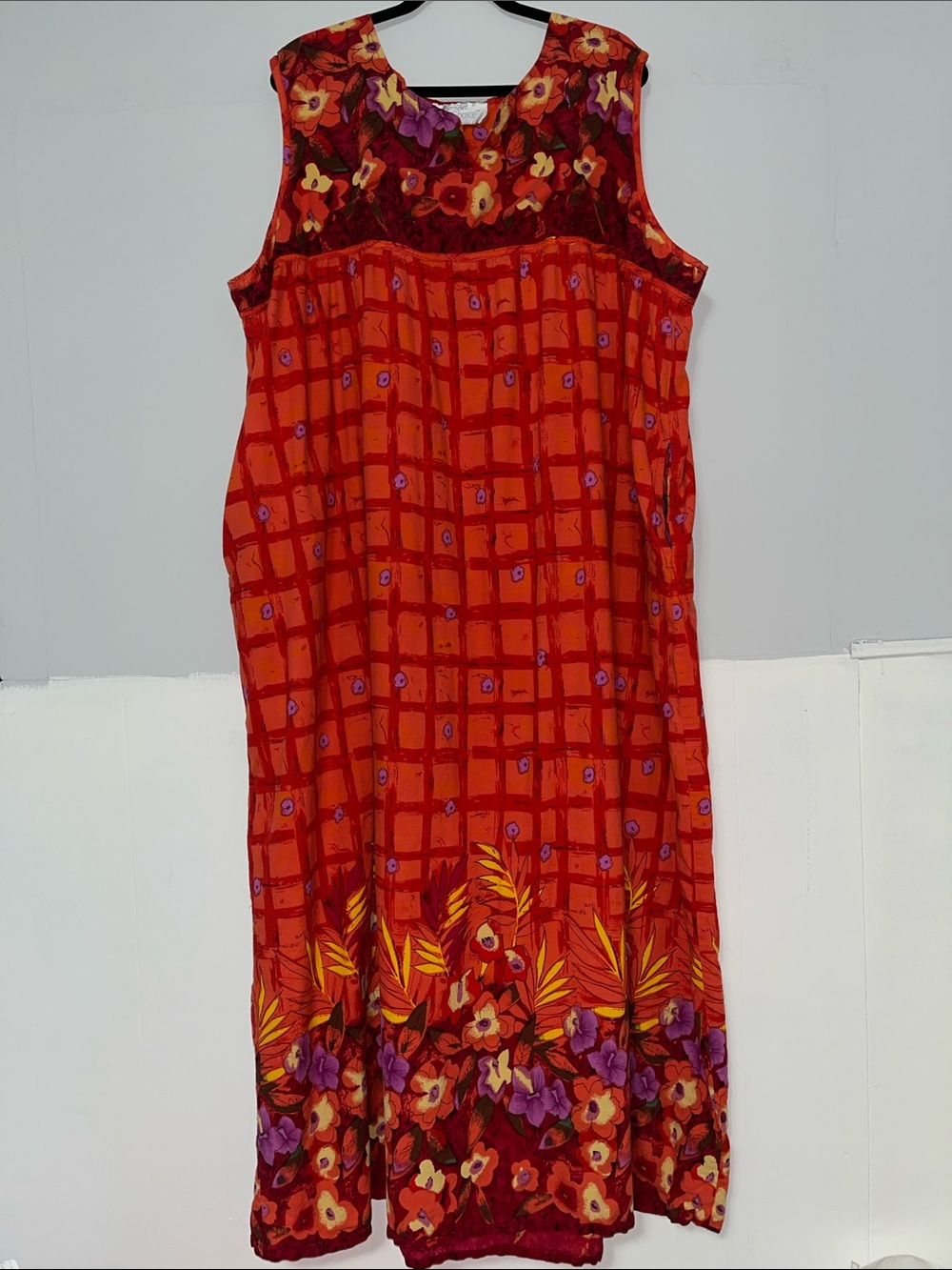 Comfort Choice Floral sleeveless house dress/ Muu Muu with pockets so COMFY! 4X
